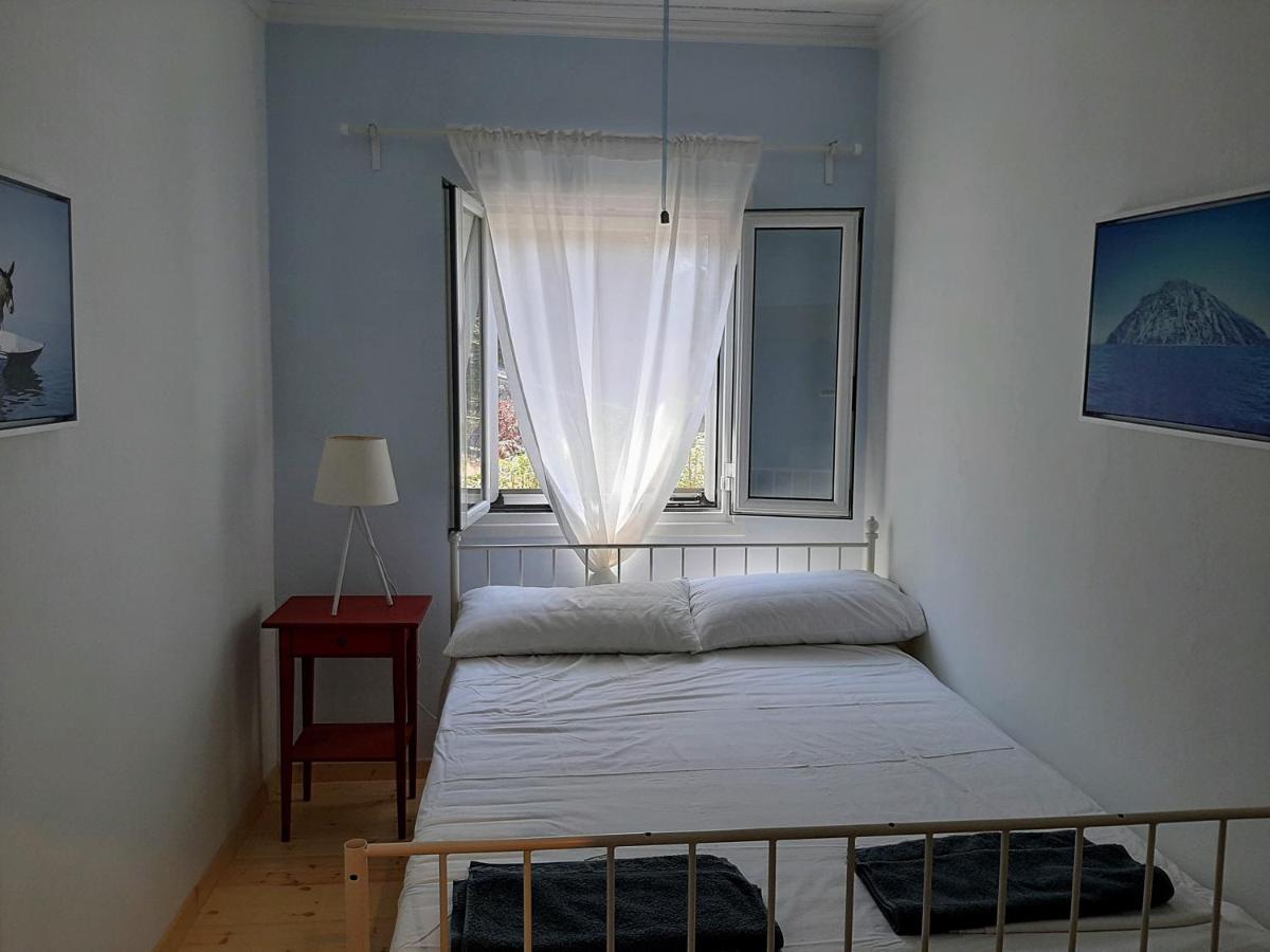 Villa Aspros - Traditionell, Ruhig Und Strandnah Лиападес Екстериор снимка